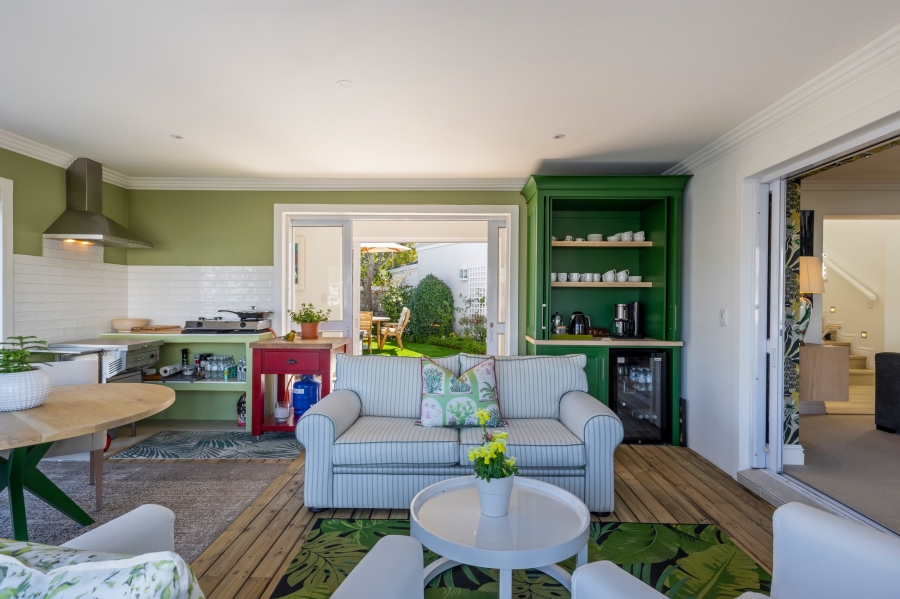4 Bedroom Property for Sale in Thesen Islands Western Cape